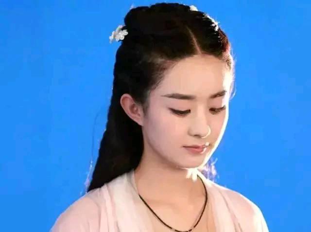 娱乐圈吃瓜赵丽颖,娱乐圈的瓜田,她如何成为焦点?